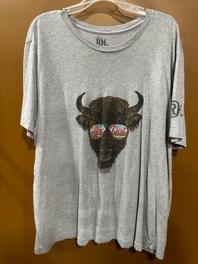 Red Dirt Buffalo Graphic Short Sleeve Tee - Gray